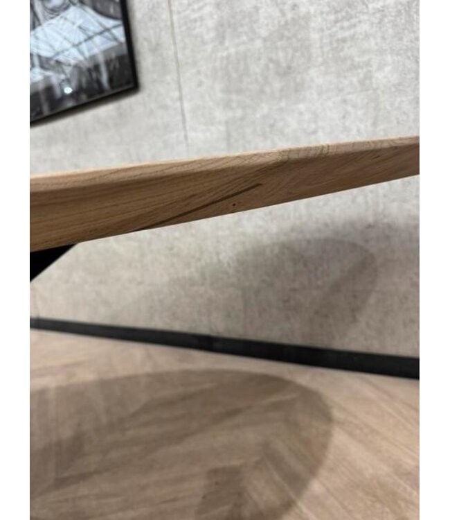 Eiken eettafel ovaal matte lak incl frame 260x110 *nieuw