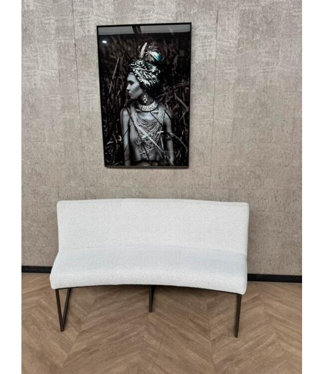 Eetkamerbankje ovaal wit Lara met brons frame *showroom