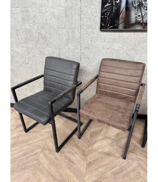 Setje van 4 eetkamerstoelen Rocca *showroom