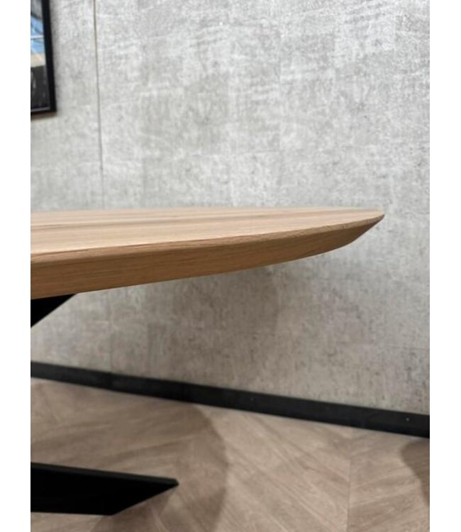 Eiken eettafel rond ovaal 220x110 matte lak *nieuw