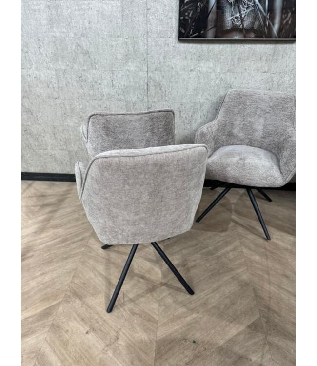 Setje van 6 beige eetkamerstoelen Amaro & Fondo *showroom