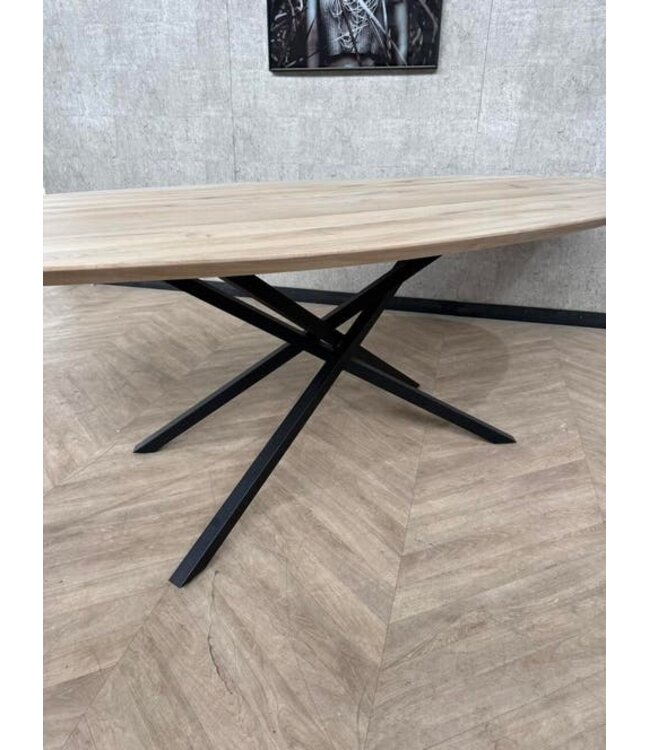 Grote eiken eettafel ovaal 260cm x 120cm incl frame