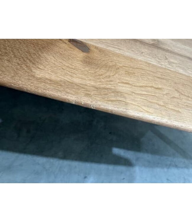 Eiken eettafel Deens ovaal september 240x110 *showroom