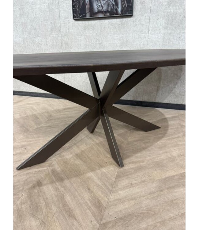 Eiken eettafel donkerbruin & brons frame 240x120cm *showroom