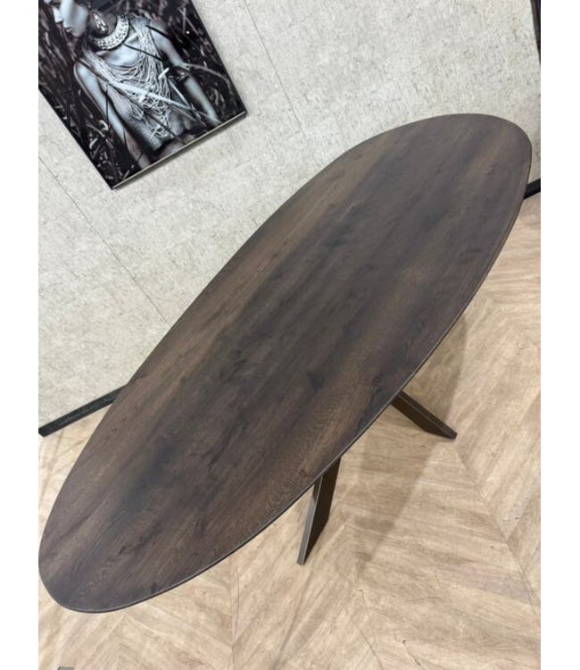 Eiken eettafel donkerbruin & brons frame 240x120cm *showroom