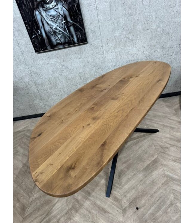 Eiken organische vorm eettafel Leaf 220x100 bruin *showroom