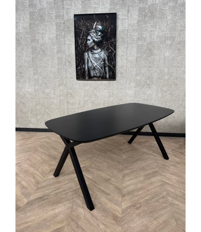 Kleine zwarte eiken eettafel Deens ovaal 180x95cm