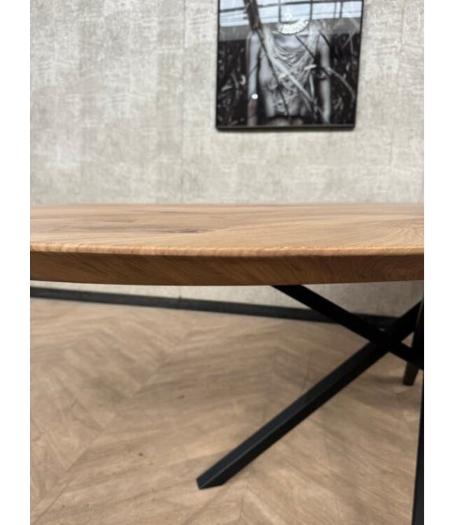 Eiken eettafel Leaf 230x110cm incl frame *sale