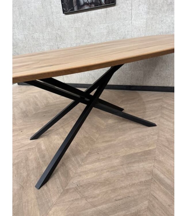 Eiken eettafel Leaf 230x110cm incl frame *sale