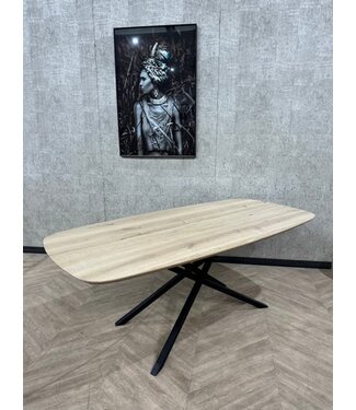 Eiken eettafel Deens ovaal 200x100cm *showroom