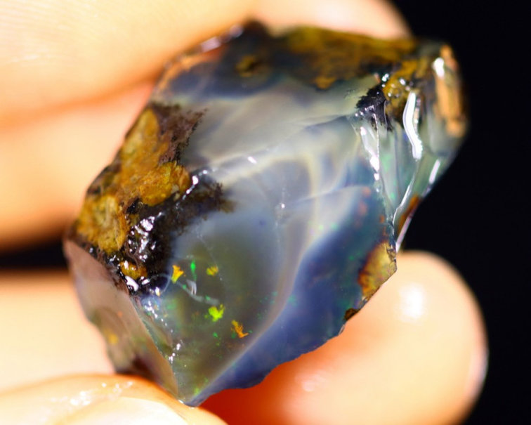 Welo etiope grezzo - Opale di cristallo - "Mysterious Fog" - (26 x 16 x 15 mm - 32 carati) - POC-0134 - VENDUTO