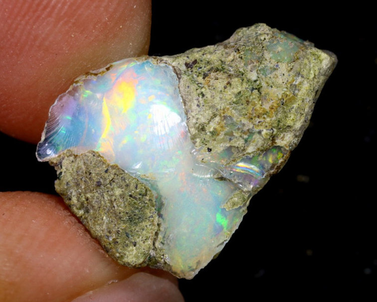 Äthiopischer Welo-Opal in Rohform - "Heavenly Colour Palette" - (19 x 13 x 6mm - 6 Karat) - POC-0265