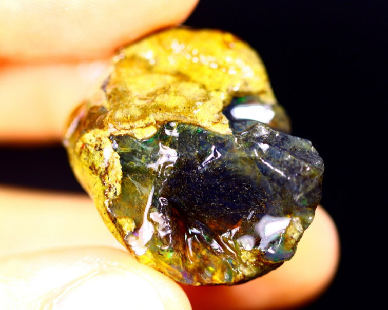 Rough Ethiopian Welo - Crystal Opal - "Millions of Stars" - (29 x 26 x 16 mm - 50 carats) - POC-0309