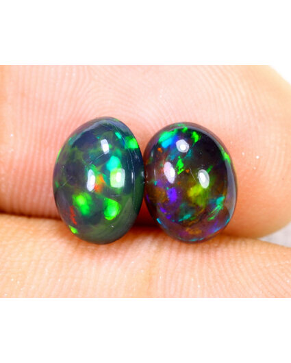 Set Ethiopian Welo Opals Smoked - "Gems of Darkness" - (8.7x6.8x4 mm - 2.56 carats) - POC-0320