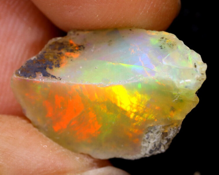 Äthiopischer Welo-Opal in Rohform - ""Brightest Day"" - (18 x 10 x 5 mm - 6 Karat) - POC-0341