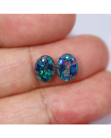 Australian Opal - Triplets - "Heavenbound Colours (8 x 6 x 2 mm - 1.45 carats) - POC-0364