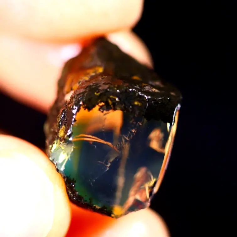 Ruwe Ethiopische Welo - Kristal Opaal - "Cryo Chamber" - (23 x 13 x 11 mm - 19 karaat) - POC-0489