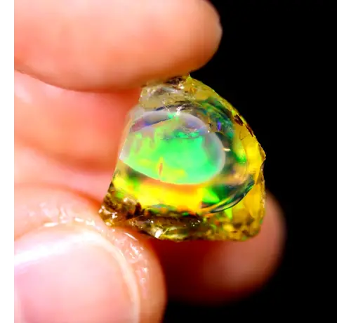 Rough Ethiopian Welo - Crystal Opal - "Nature Reborn" - (14 x 13 x 8 mm - 8 carats) - POC-0502