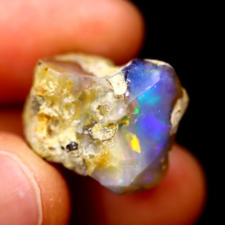 Rough Ethiopian Welo Opal - "Rock of Devotion" - (17 x 14 x 11 mm - 12 carats) - POC-0506