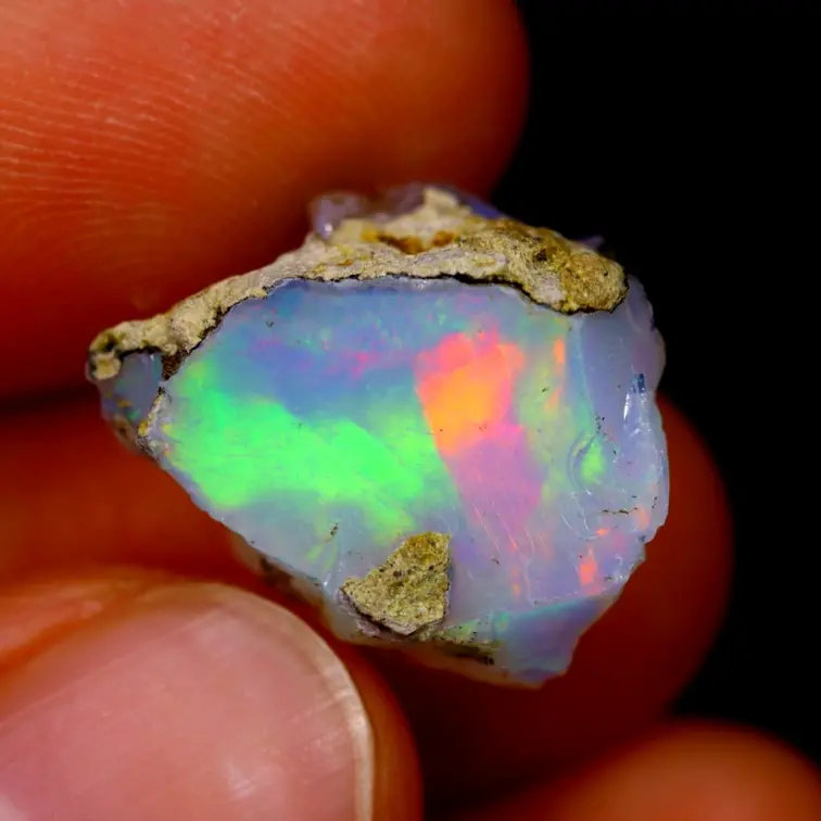 Äthiopischer Welo-Opal im Rohzustand - " Spirit Guide" - (17 x 13 x 7 mm - 7 Karat) - POC-0508