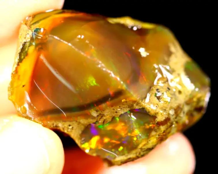 Welo éthiopien brut - Opale cristalline - " Blood Stone " - (39 x 28 x 18 mm - 80 carats) - POC-0513