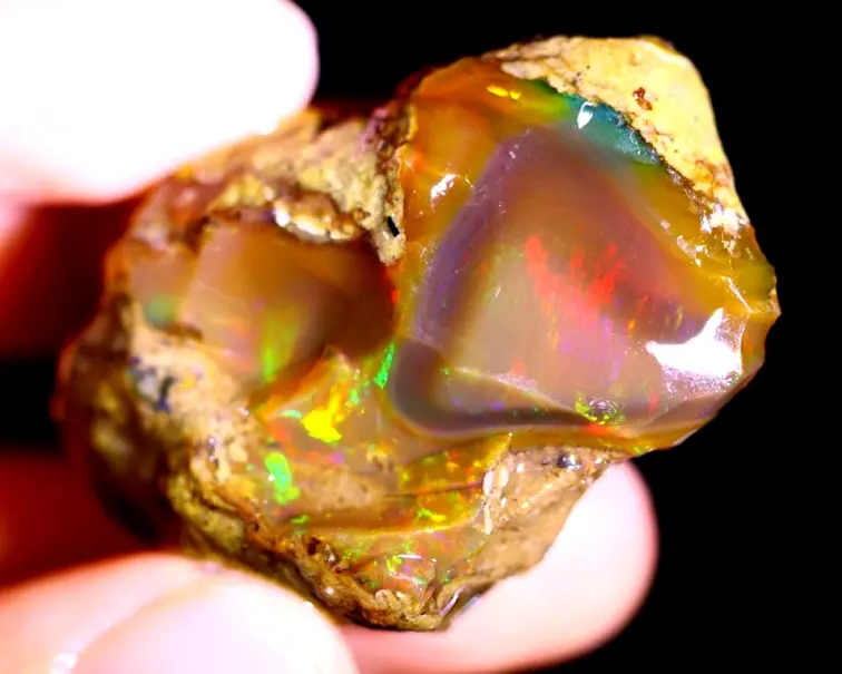 Rough Ethiopian Welo - Crystal Opal - "Blood Stone" - (39 x 28 x 18 mm - 80 carats) - POC-0513