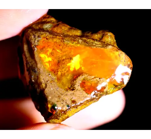 Ruwe Ethiopian Welo - Cristallo opalino - "Magma's Rise" - (31 x 30 x 17 mm - 89 carati) - POC-0514