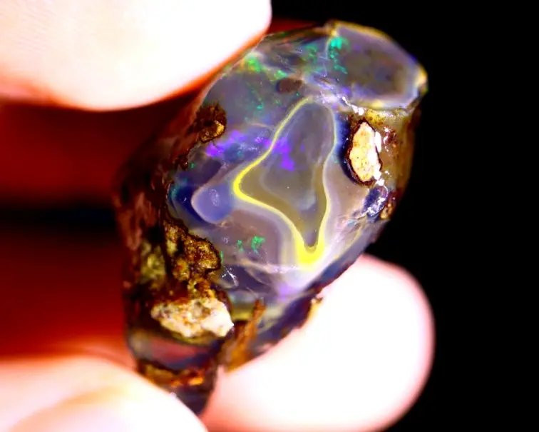 Rough Ethiopian Welo - Crystal Opal - "Creation of Space" - (29 x 17 x 15 mm - 38 carats) - POC-0515