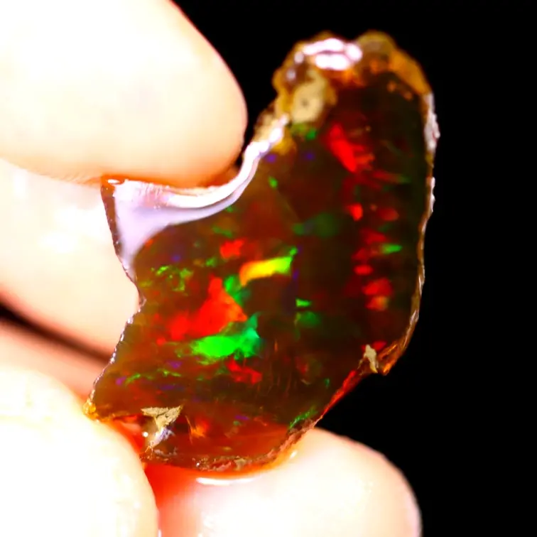 Rough Ethiopian Welo - Crystal Opal - "Spotted Past" - (27 x 18 x 4 mm - 9 carats) - POC-0557