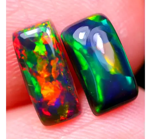 Set of 2 Ethiopian Welo - Smoked Opals "Treasure Bricks" - (9 x 4 x 2 mm - 1.24 carats) - POC-0563