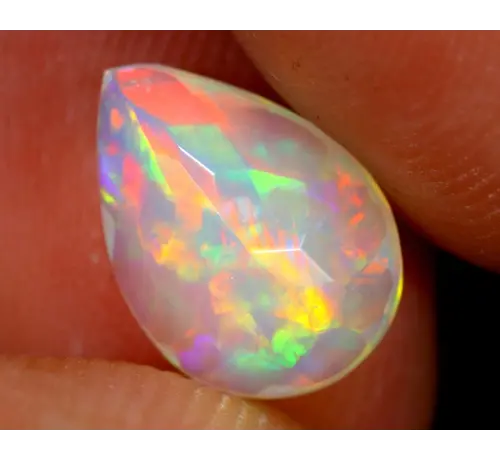 Äthiopischer Welo-Opal - "Cloudy Rainbow"  - (10,2x7,2x4mm - 1.23 Karat) - POC-0602