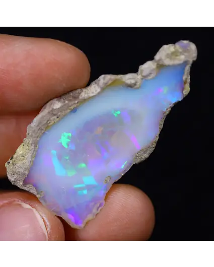 Rough Ethiopian Welo Opal - ‘Point of No Return’ - (40 x 20 x 5 mm - 19 carats) - POC-0613