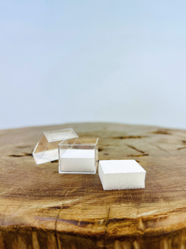 Caja de piedras preciosas | 3x3x2cm |