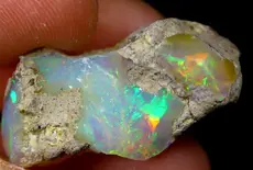 Is opal a type of glass?