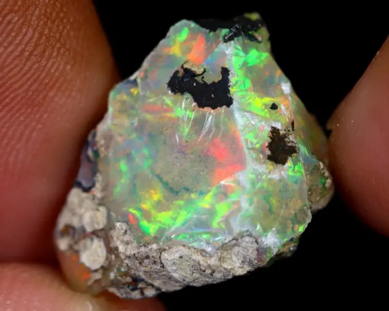 Äthiopischer Welo-Opal in Rohform - "Cosmic Delight" - (16 x 14 x 9 mm - 9 Karat) - POC-0659