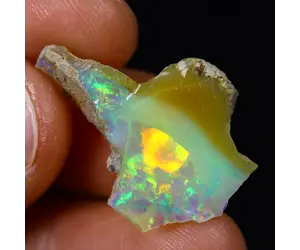 RARE !! OPALE BLANCHE ET MULTICOLORE D'ETHIOPIE : 3,26 CARATS