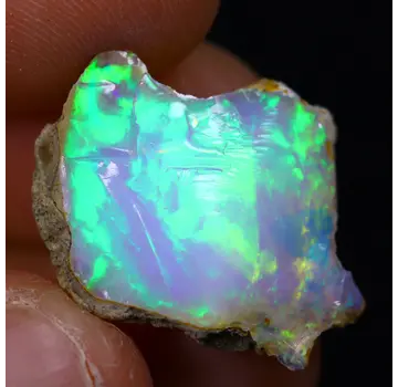 Rough Ethiopian Welo Opal - "Magical Lake" - (18 x 16 x 9 mm - 10 carats) - POC-0668