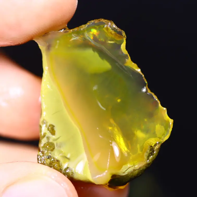 Welo éthiopien brut - Opale cristalline - « Spectacle solaire » - (32 x 26 x 6 mm - 22 carats) - POC-0679