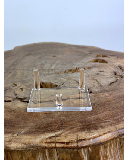 Plastic display voor Megalodon tanden - 6 cm hoog