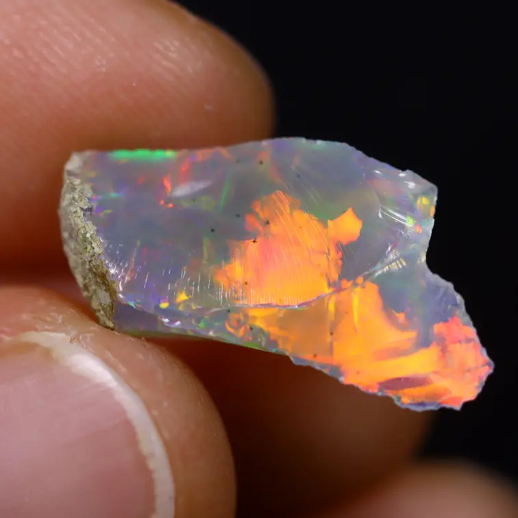 Äthiopischer Welo-Opal in Rohform - „Feurige Überzeugung“ - (19 x 10 x 6 mm - 4,2 Karat) - POC-0732