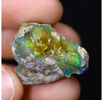Ethiopian Welo - Smoked Opal "Worlds Collide" - (23 x 16 x 15 mm - 29.08 carats) - POC-0884