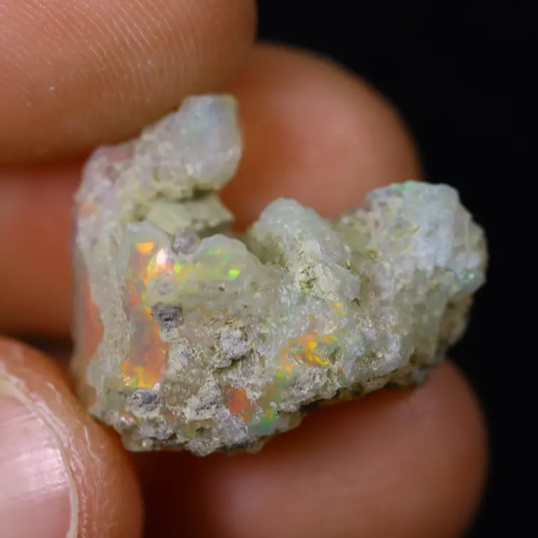 Opalite grezza etiope Welo - “Crescent Moon” - (19 x 11 x 10 mm - 9,1 carati) - POC-0890