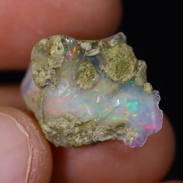 Rohes äthiopisches Welo-Opal – „World Map" - (16 x 14 x 9 mm - 7,9 Karat) – POC-0894