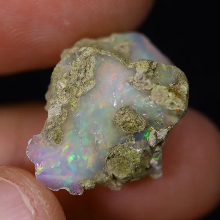 Rohes äthiopisches Welo-Opal – „World Map" - (16 x 14 x 9 mm - 7,9 Karat) – POC-0894