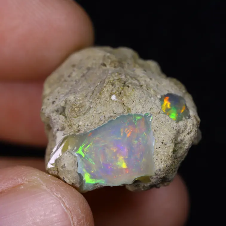 Opalite grezza etiope Welo - “Conceiled Orb" - (20 x 20 x 17 mm - 29,9 carati) - POC-0899