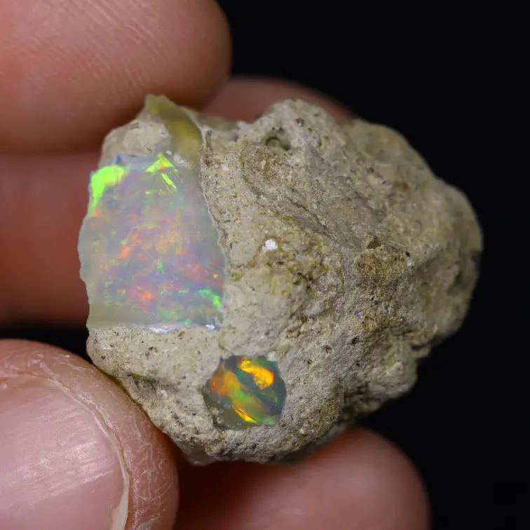 Raw Ethiopian Welo opal - ‘Conceiled Orb" - (20 x 20 x 17 mm - 29,9 carats) - POC-0899