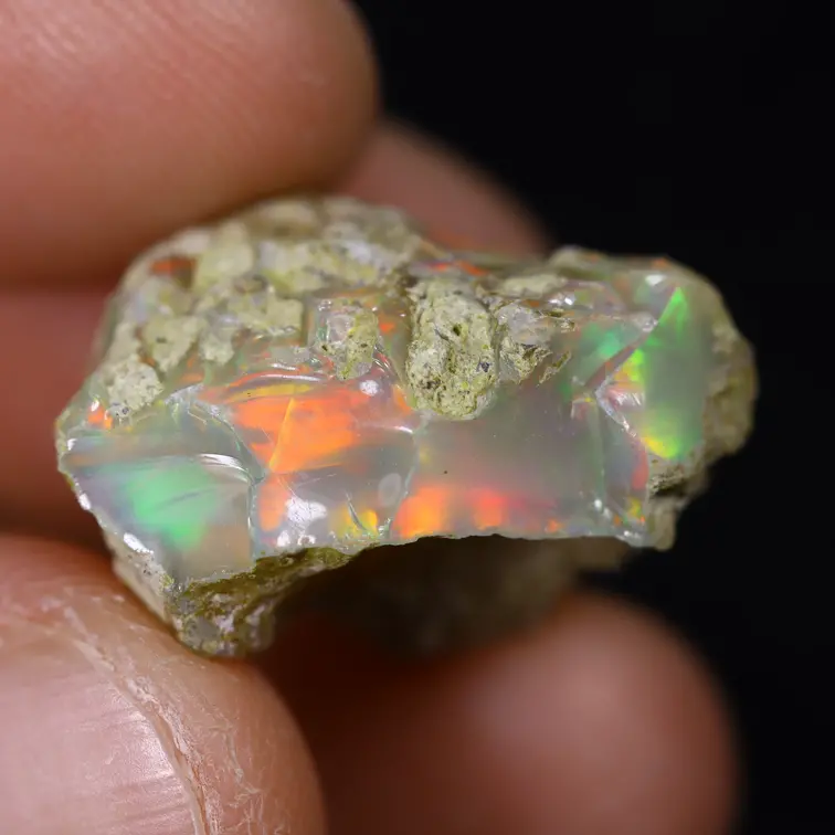 Rohes äthiopisches Welo-Opal – „Lava Spike" - (16,6 x 15,6 x 12 mm - 14 Karat) – POC-0901