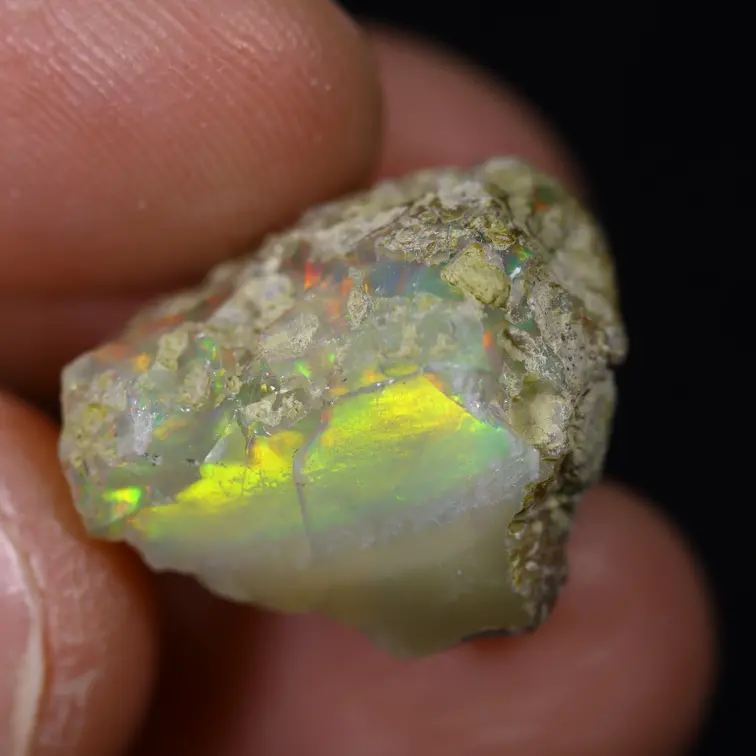 Opalite grezza etiope Welo - “Lava Spike" - (16,6 x 15,6 x 12 mm - 14 carati) - POC-0901