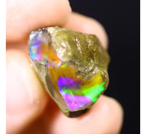 Raw Ethiopian Welo - Crystal Opal - ‘Lucky Pixie" - (15 x 20 x 13 mm - 18.8 carats) - POC-0907