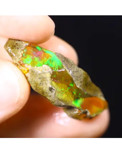 Raw Ethiopian Welo - Crystal Opal - ‘Sand Worm" - (34 x 18 x 8 mm - 18,3 carats) - POC-0913